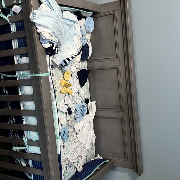 Onesies, hat, mittens, suckes, two pics suite. - Picture 4 of 17